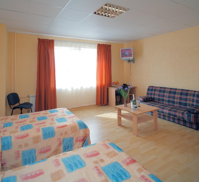 Rehe Hotel Тарту Екстер'єр фото