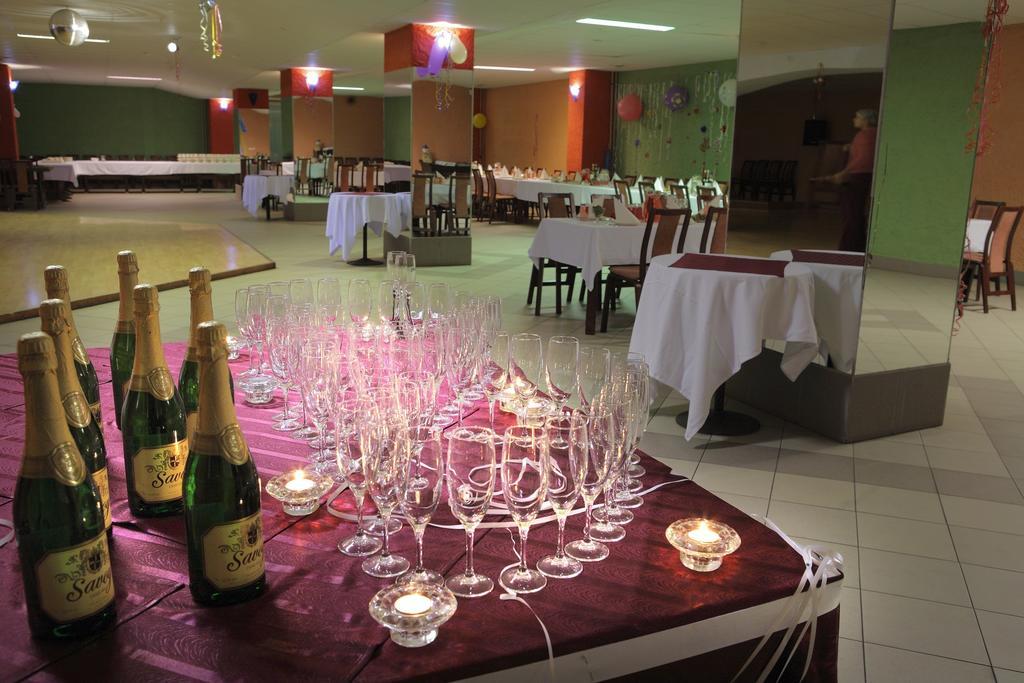 Rehe Hotel Тарту Екстер'єр фото